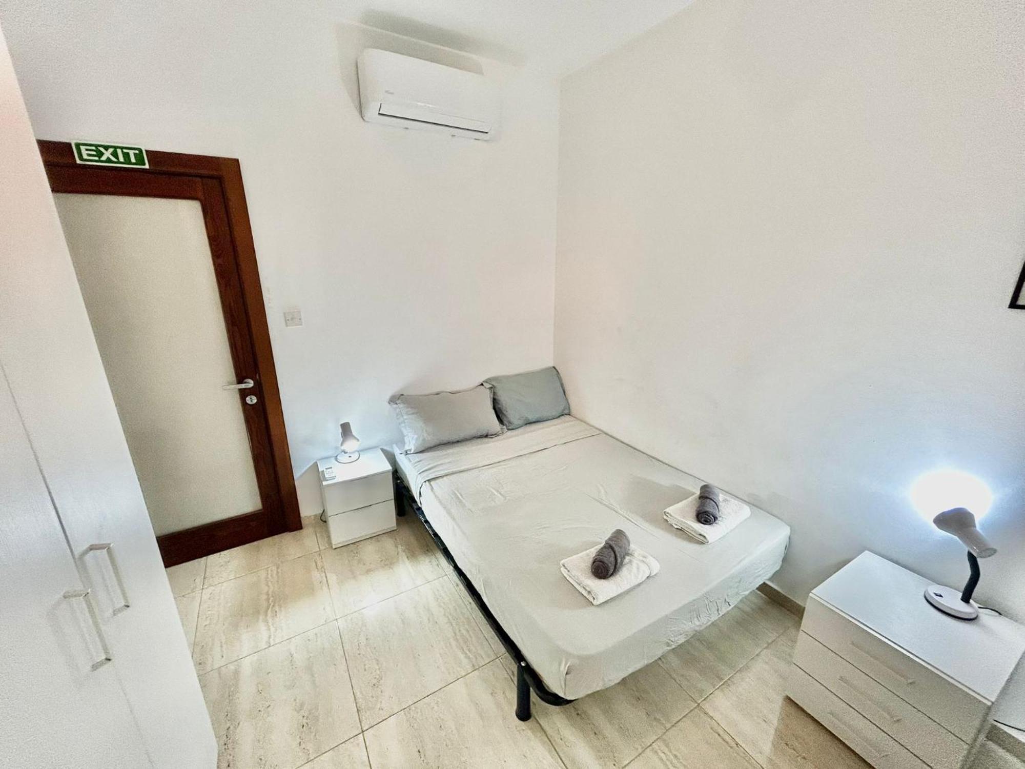 Sliema 2 Bedroom Apartment Zewnętrze zdjęcie