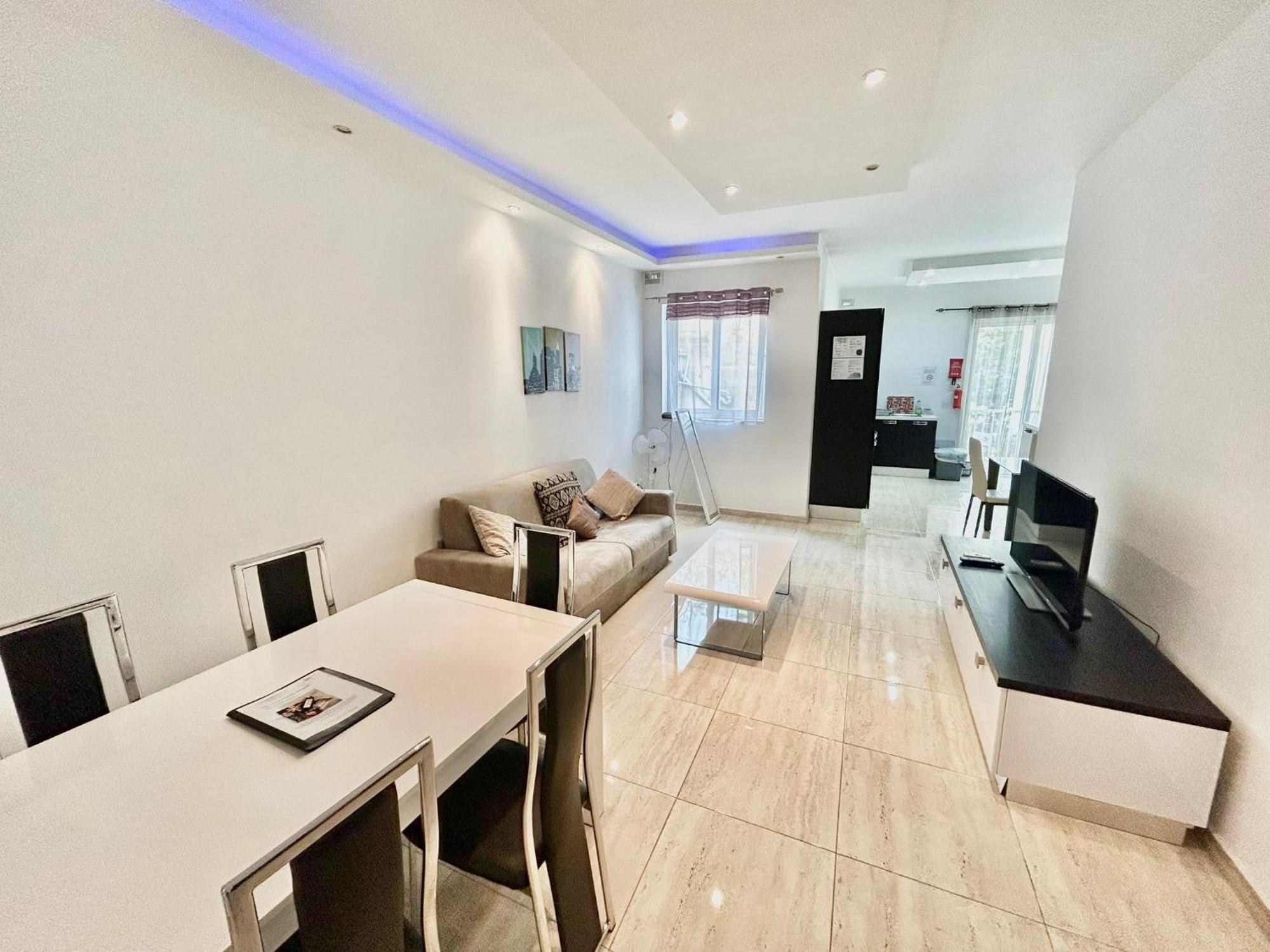 Sliema 2 Bedroom Apartment Zewnętrze zdjęcie